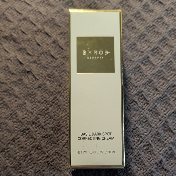BYROE Other - BYROE New York, Basil Dark Spot Correcting Cream New In Box